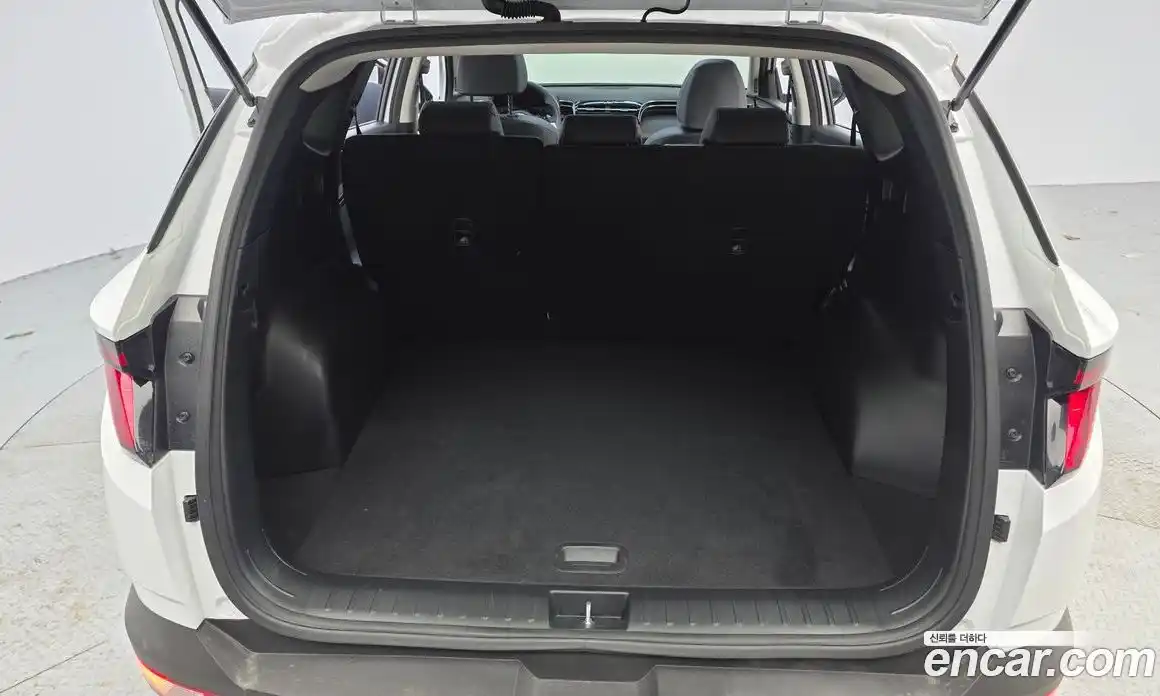 Hyundai Tucson 2023 1.6 Автомат в Москве № 2527, фото 18