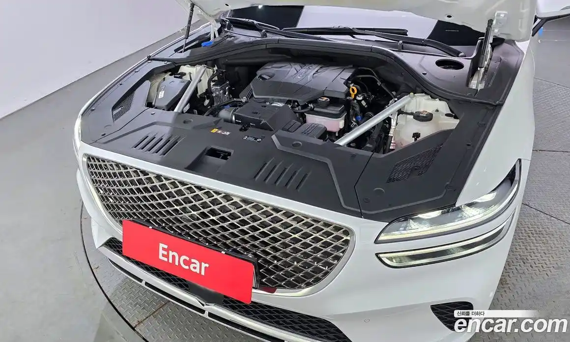 Genesis GV70 2023 2.5 Автомат в Москве № 25388, фото 15