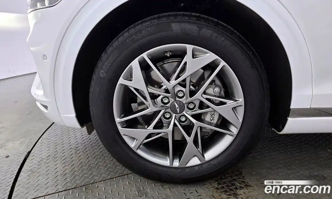 Genesis GV70 2023 2.5 Автомат в Москве № 25388, фото 18