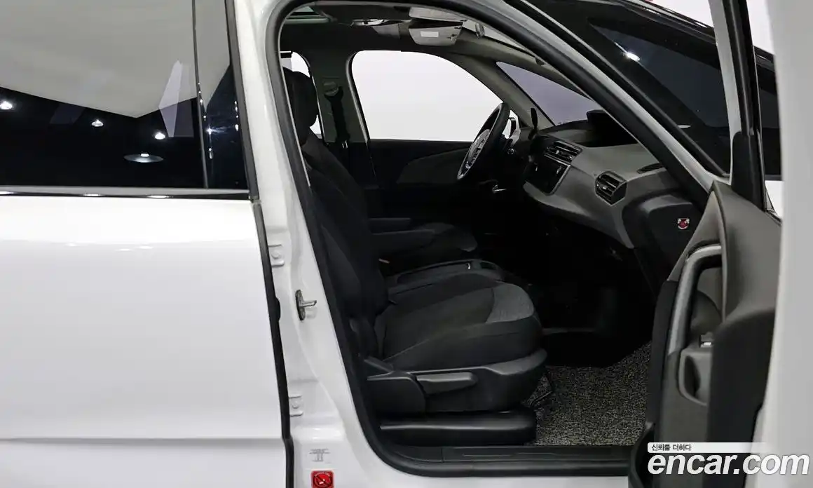 Citroen C4 Picasso 2017 1.6 Автомат в Москве № 258277, фото 11