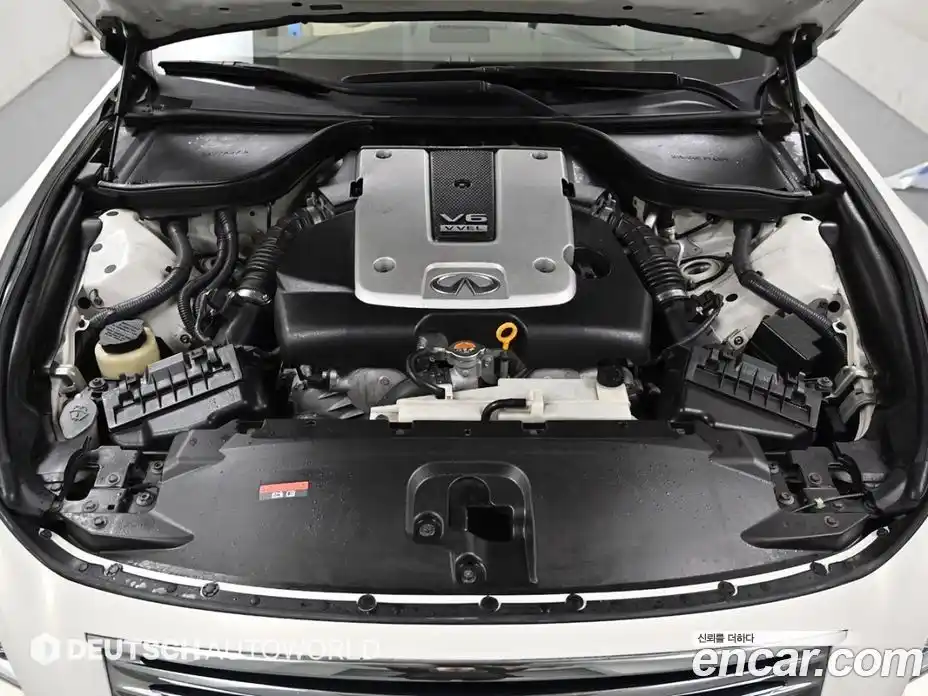 Infiniti Q60 2014 3.7 Автомат в Москве № 269236, фото 6