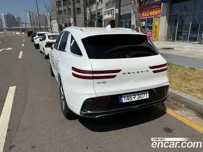 Genesis GV70 2025 2.5 Автомат в Москве № 27522, миниатюра 2