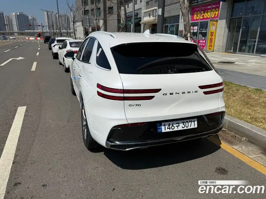 Genesis GV70 2025 2.5 Автомат в Москве № 27522, фото 4