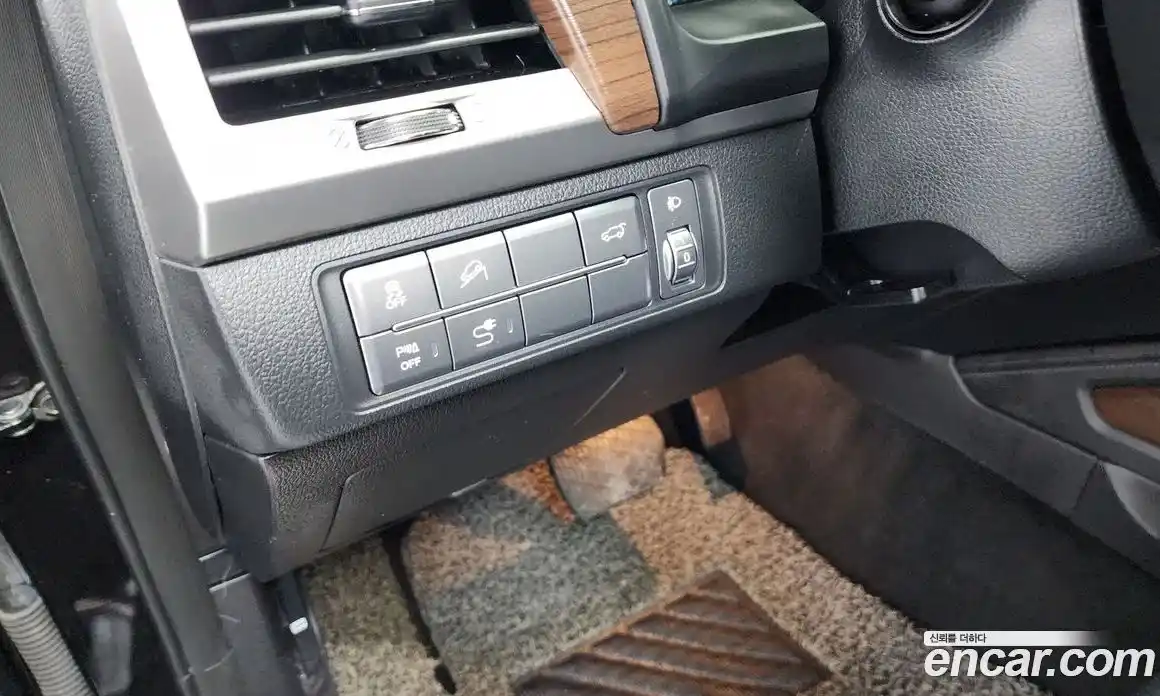 SsangYong Rexton 2018 2.2 Автомат в Москве № 28164, фото 17