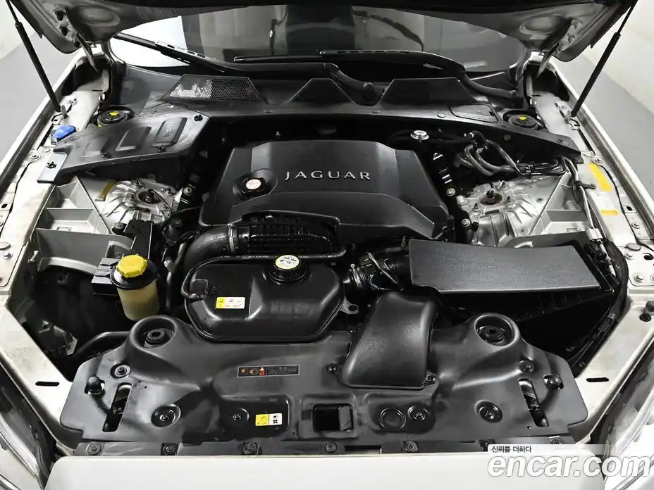 Jaguar XJ 2012 3.0 Автомат в Москве № 283809, фото 6