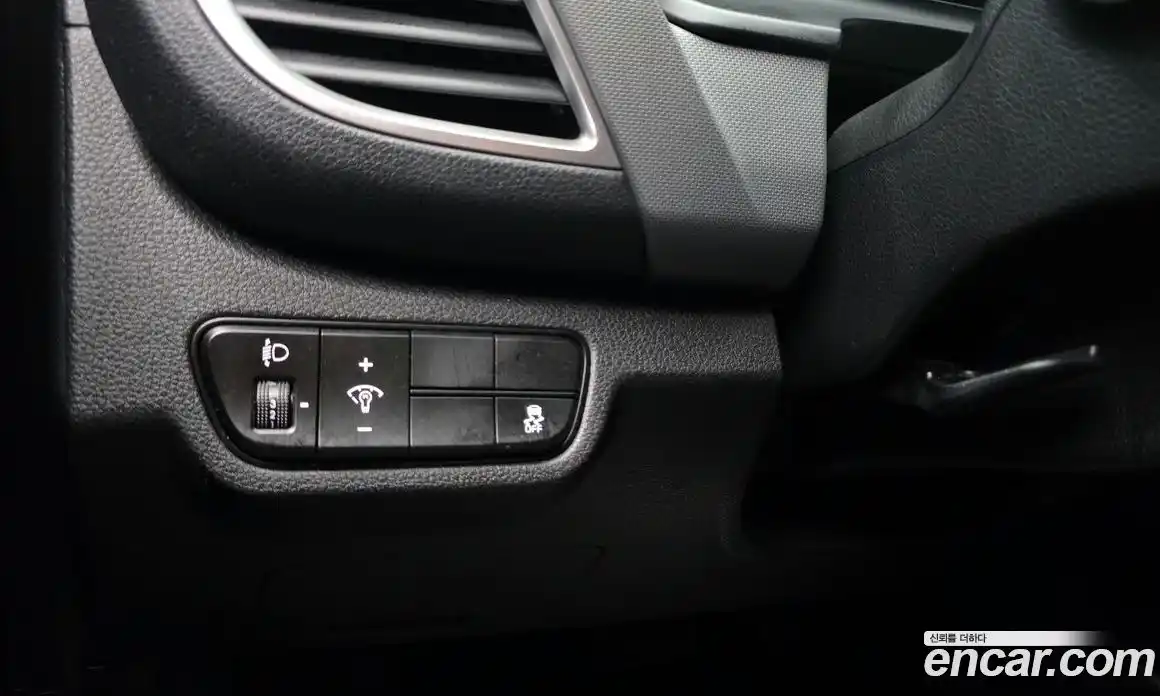 Kia Seltos 2023 1.6 Автомат в Москве № 286919, фото 11