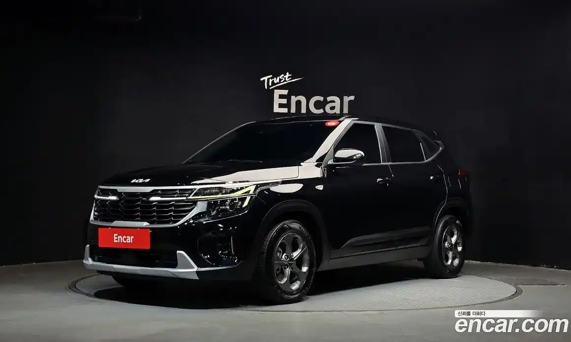 Kia Seltos 2023 1.6 Автомат в Москве № 286919, фото 12