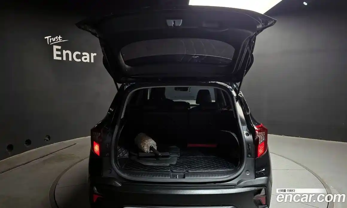 Kia Seltos 2023 1.6 Автомат в Москве № 286919, фото 14