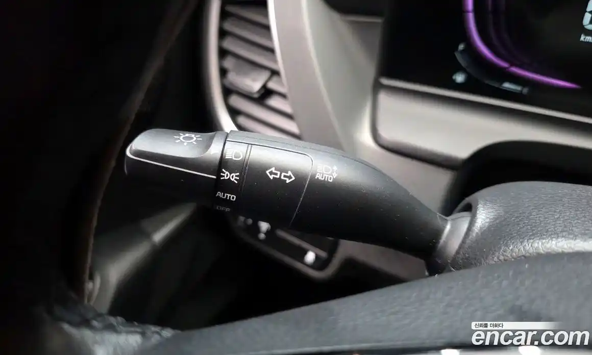 Kia Seltos 2023 1.6 Автомат в Москве № 286919, фото 6