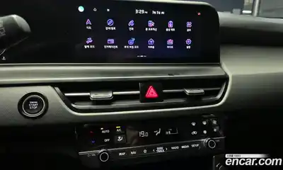 Kia Seltos 2023 1.6 Автомат в Москве № 286919, миниатюра 8