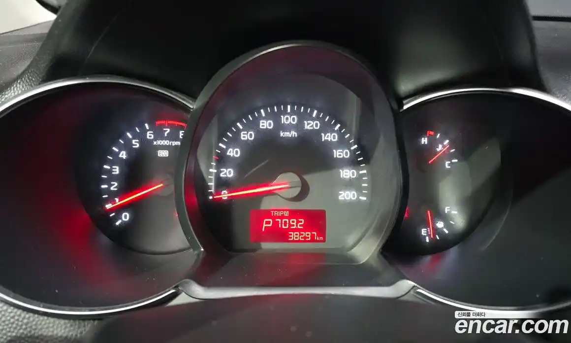 Kia Morning 2016 1.0 Автомат в Москве № 287816, фото 4