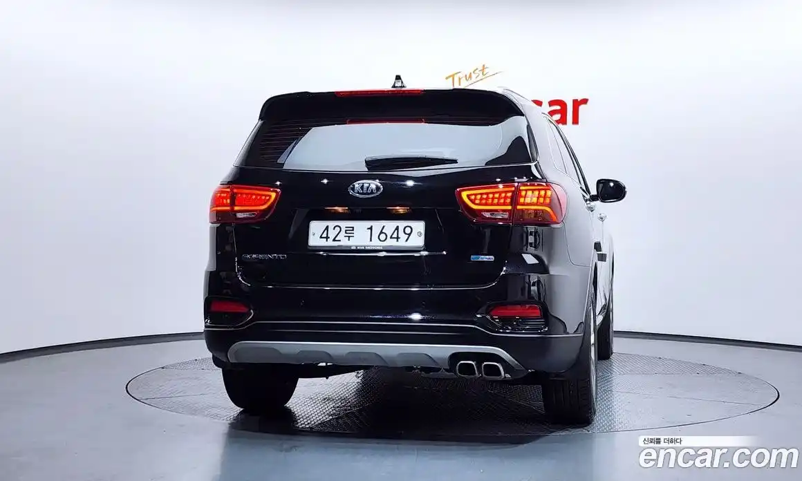 Kia Sorento 2018 2.2 Автомат в Москве № 288396, фото 14