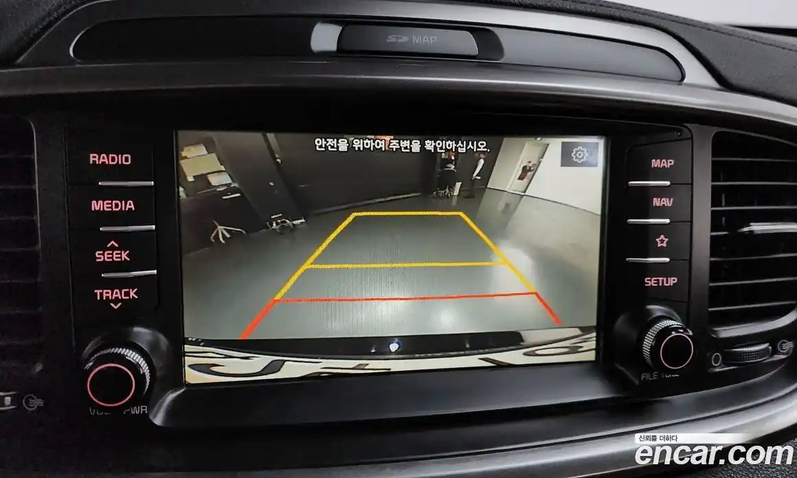 Kia Sorento 2018 2.2 Автомат в Москве № 288396, фото 18