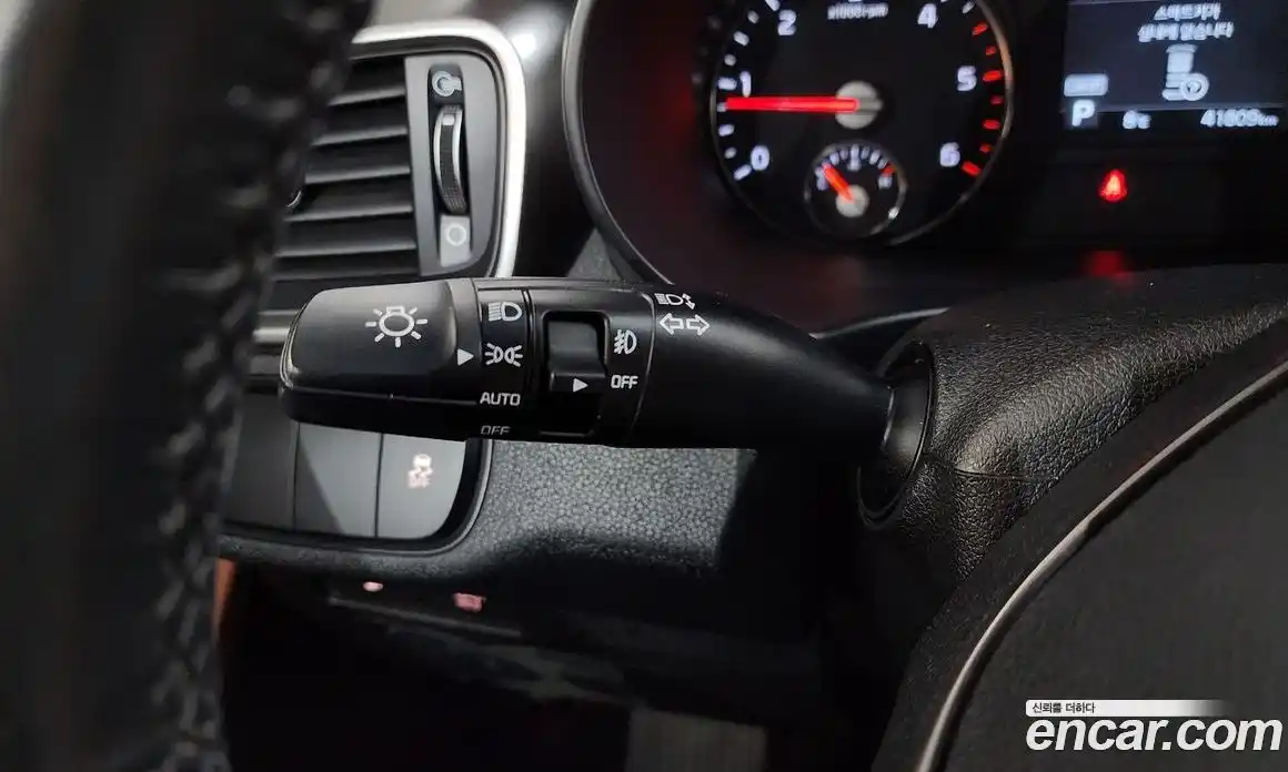 Kia Sorento 2018 2.2 Автомат в Москве № 288396, фото 19