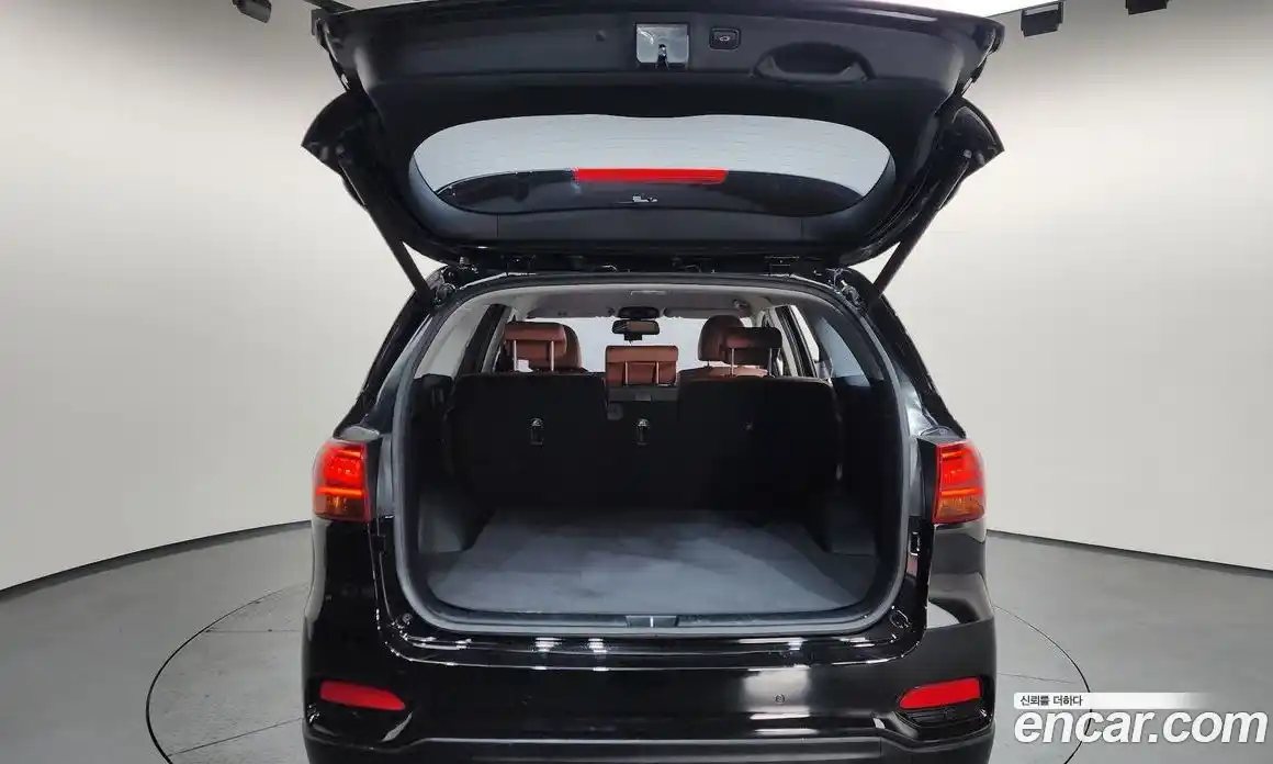 Kia Sorento 2018 2.2 Автомат в Москве № 288396, фото 20