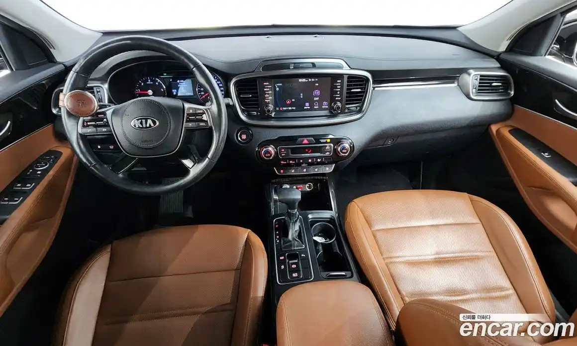 Kia Sorento 2018 2.2 Автомат в Москве № 288396, фото 8