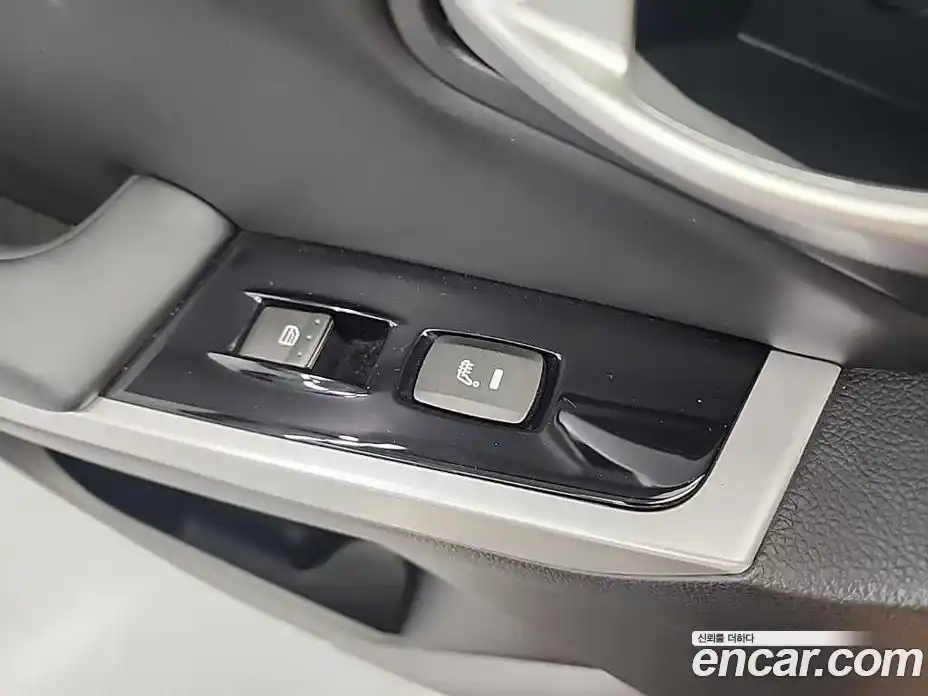 SsangYong Korando 2014 2.0 Автомат в Москве № 28946, фото 12