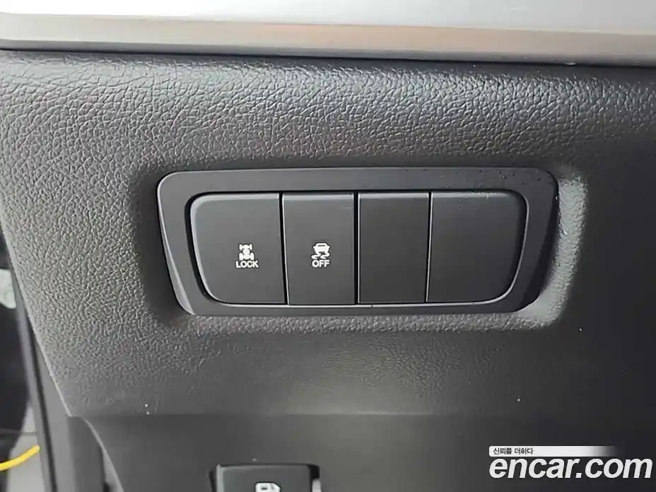 SsangYong Korando 2014 2.0 Автомат в Москве № 28946, фото 16