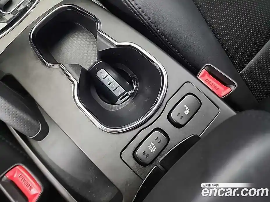 SsangYong Korando 2014 2.0 Автомат в Москве № 28946, фото 18