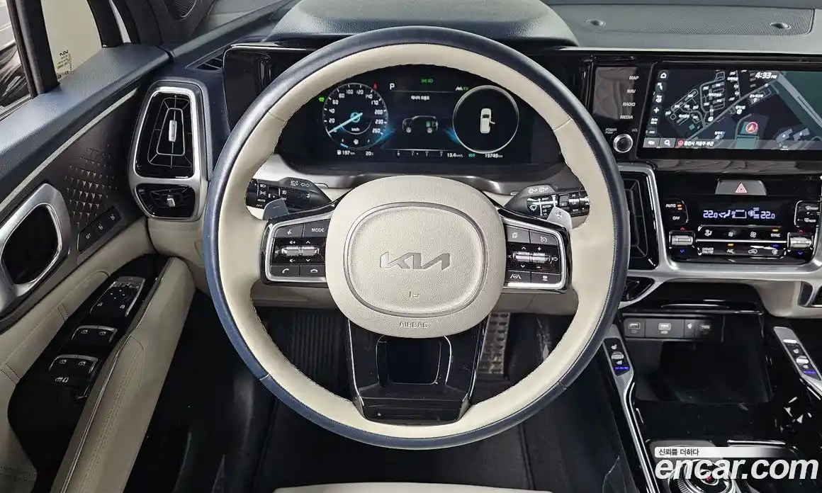 Kia Sorento 2023 1.6 Автомат в Москве № 307040, фото 13