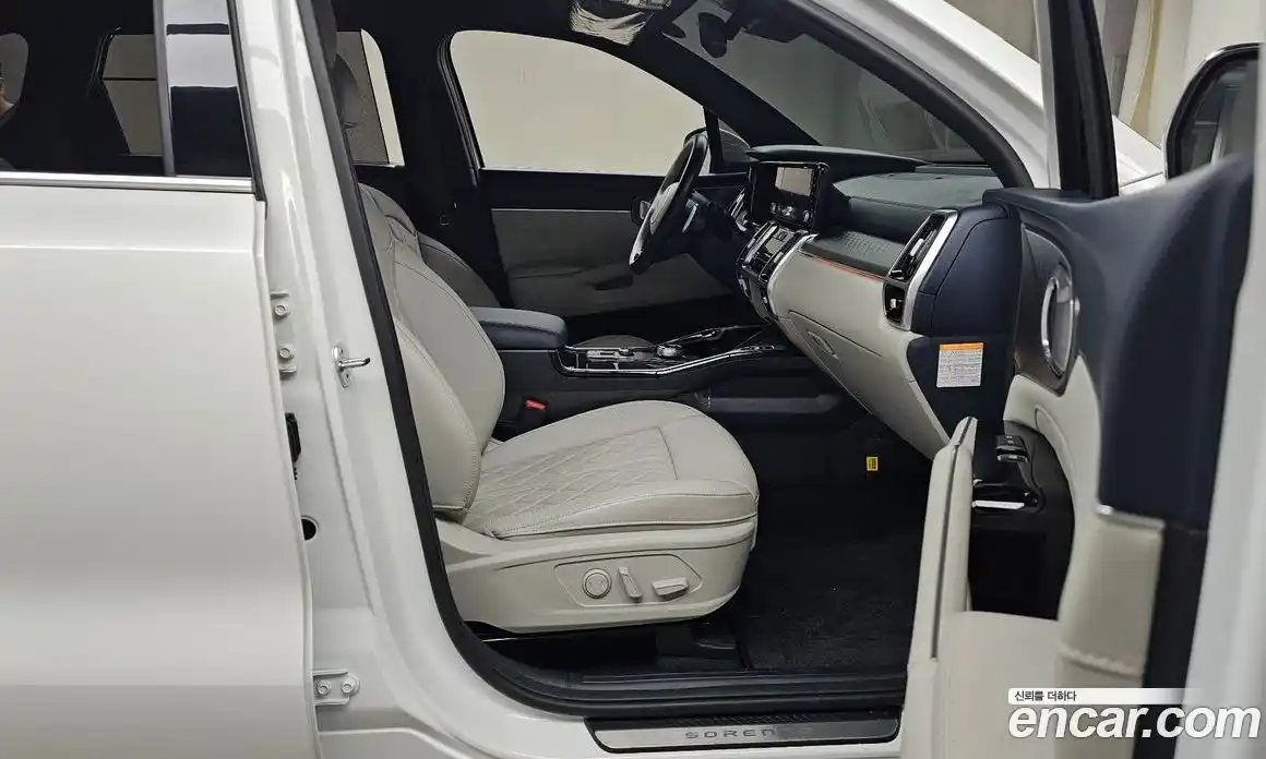 Kia Sorento 2023 1.6 Автомат в Москве № 307040, фото 15