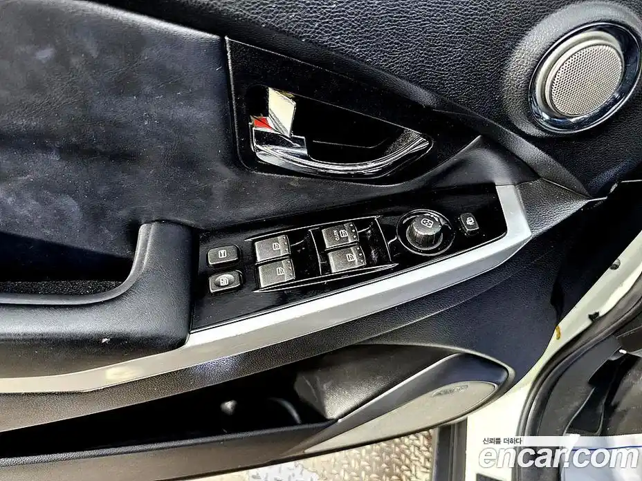 SsangYong Korando 2014 2.0 Автомат в Москве № 30748, фото 13