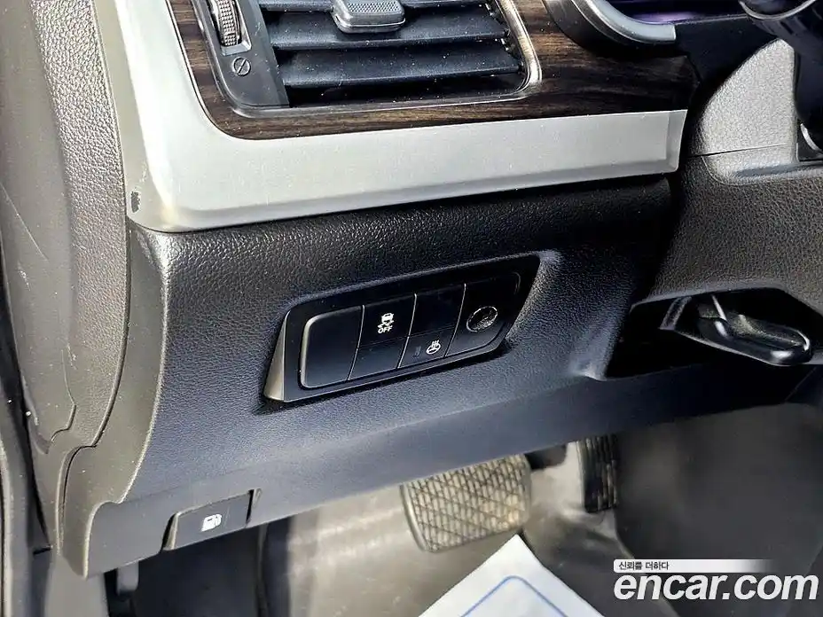 SsangYong Korando 2014 2.0 Автомат в Москве № 30748, фото 14