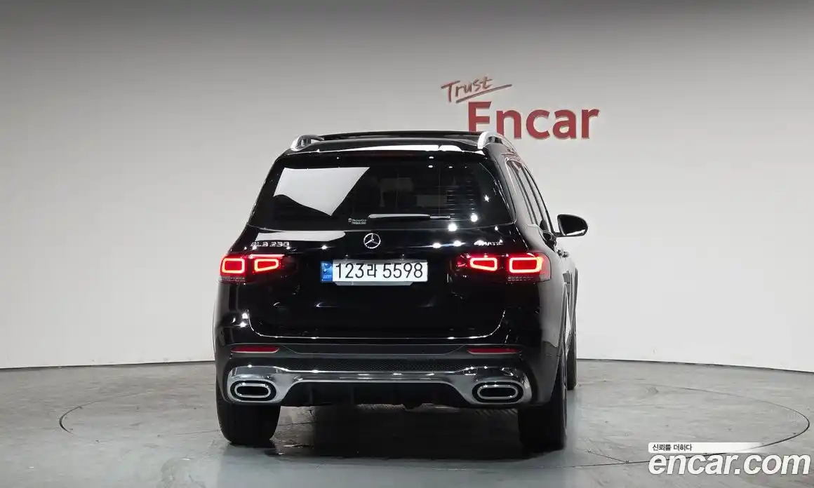 Mercedes-Benz GLB-Class 2022 2.0 Автомат в Москве № 309229, фото 3