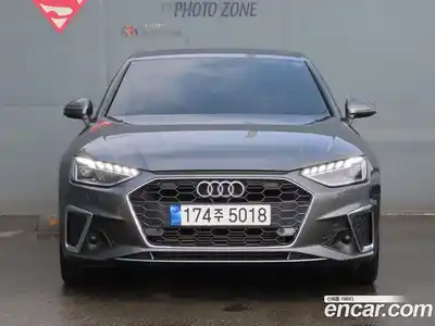 Audi A4 2022 2.0 Автомат в Москве № 312448, миниатюра 2