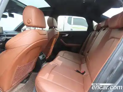 Audi A4 2022 2.0 Автомат в Москве № 312448, миниатюра 6