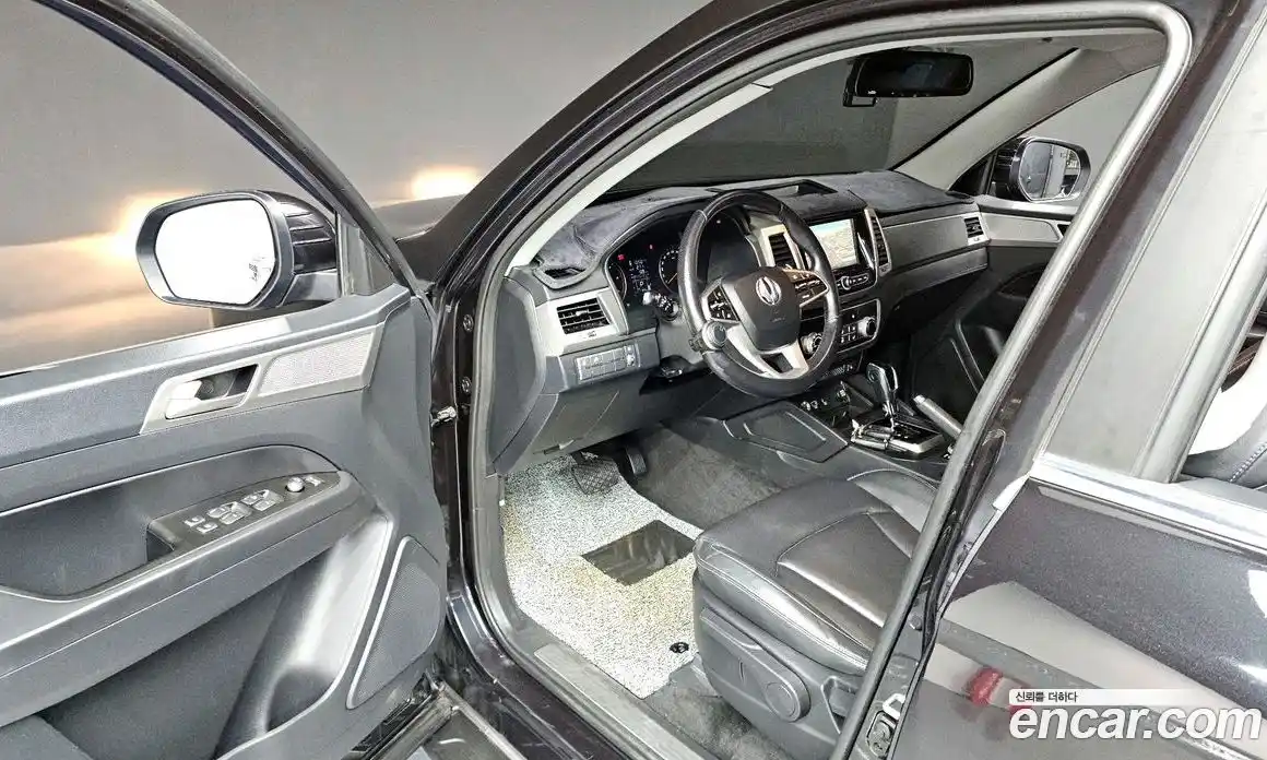 SsangYong Rexton 2019 2.2 Автомат в Москве № 31436, фото 18