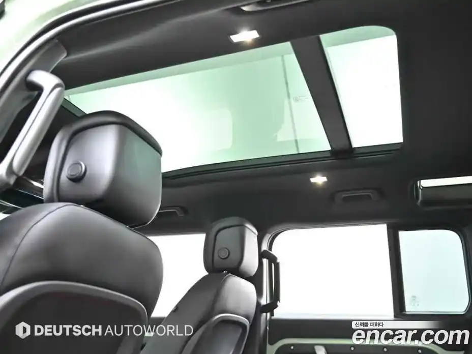 Land Rover Defender 2023 3.0 Автомат в Москве № 316414, фото 19