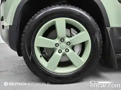 Land Rover Defender 2023 3.0 Автомат в Москве № 316414, миниатюра 5