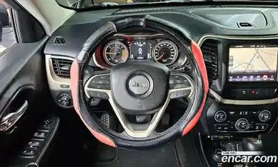 Jeep Cherokee 2015 2.0 Автомат в Москве № 318267, миниатюра 12