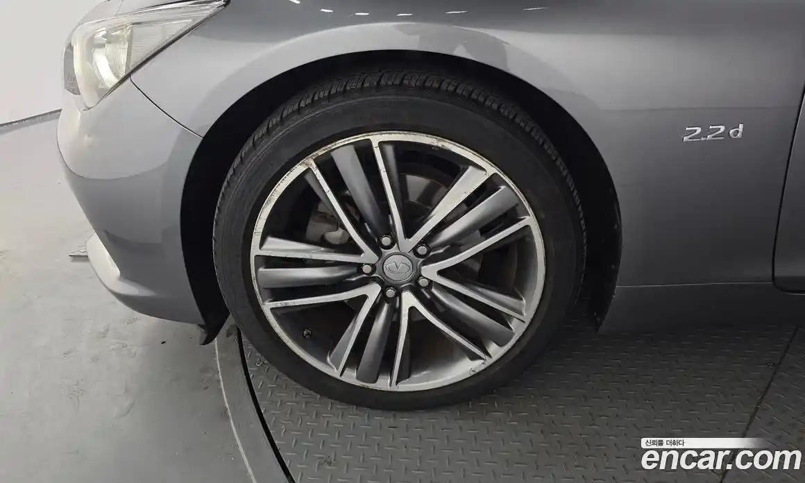 Infiniti Q50 2014 2.1 Автомат в Москве № 326763, фото 7