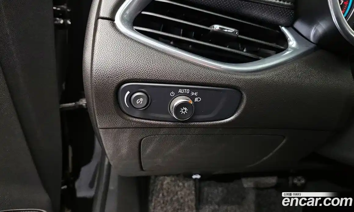 Chevrolet Malibu 2018 2.0 Автомат в Москве № 327106, фото 17