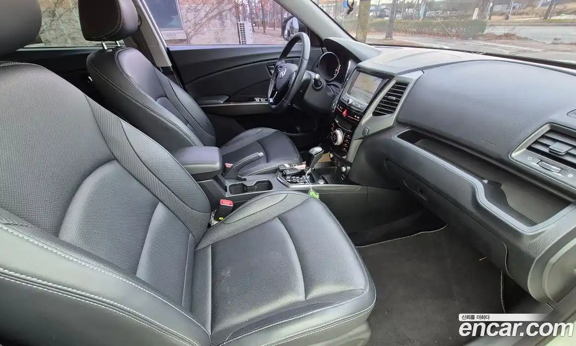 SsangYong TIBOLI 2017 1.6 Автомат в Москве № 32803, фото 4