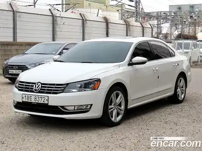Volkswagen Passat 2014 2.0 Автомат в Москве № 329861, миниатюра 2