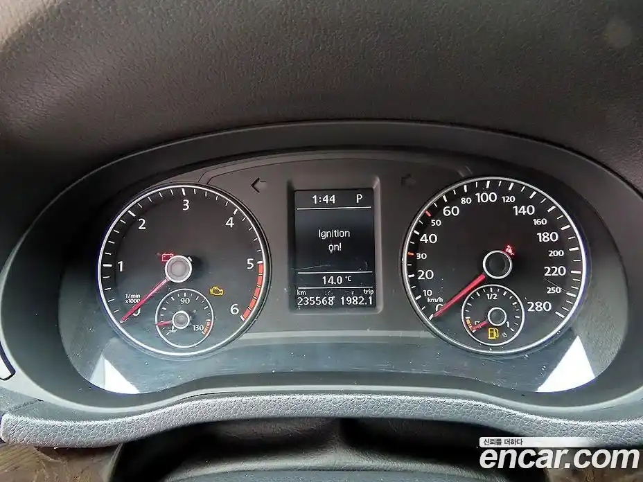 Volkswagen Passat 2014 2.0 Автомат в Москве № 329861, фото 9