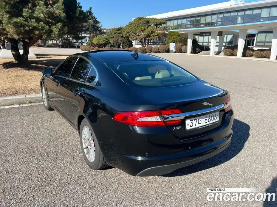 Jaguar XF 2014 2.2 Автомат в Москве № 331525, фото 4