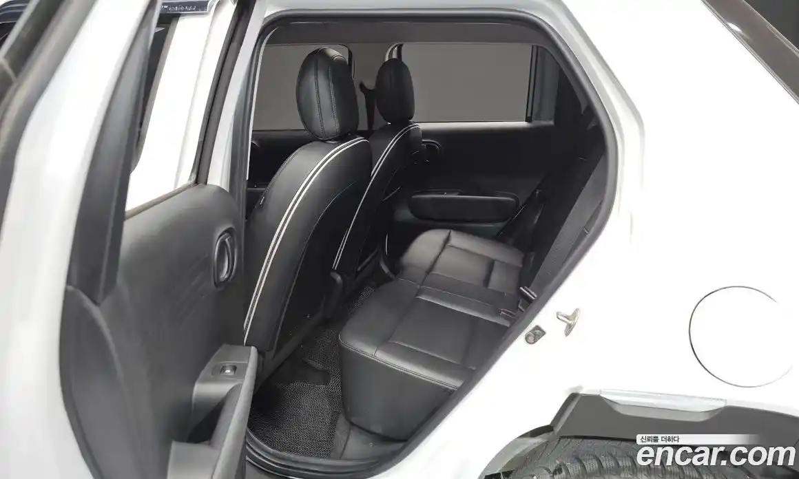 Hyundai Casper 2023 1.0 Автомат в Москве № 335480, фото 16