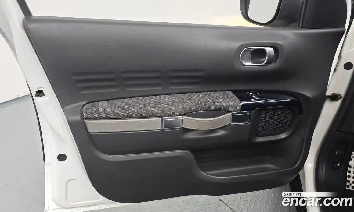 Citroen C4 Cactus 2018 1.6 Автомат в Москве № 345099, фото 16