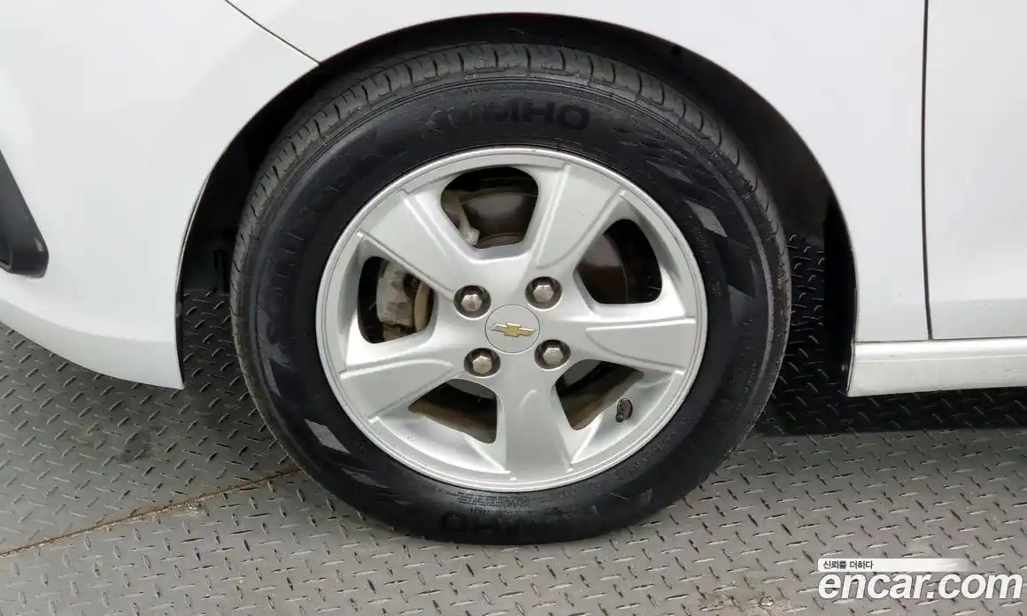 Chevrolet Spark 2016 1.0 Автомат в Москве № 36861, фото 9