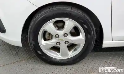 Chevrolet Spark 2016 1.0 Автомат в Москве № 36861, миниатюра 9