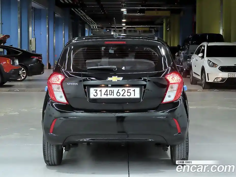 Chevrolet Spark 2019 1.0 Автомат в Москве № 38330, фото 4