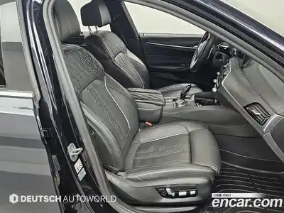 BMW 5-Series 2019 2.0 Автомат в Москве № 388080, миниатюра 11