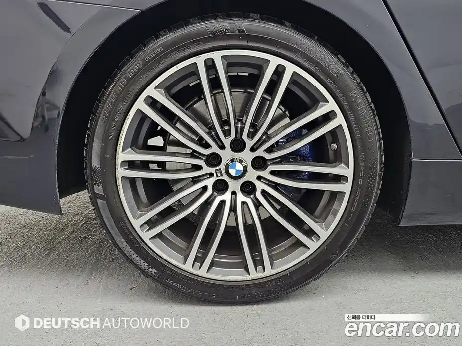 BMW 5-Series 2019 2.0 Автомат в Москве № 388080, фото 19
