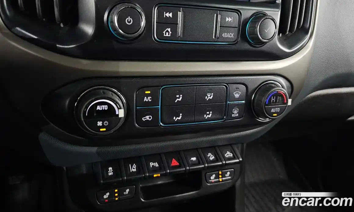 Chevrolet Colorado 2022 3.6 Автомат в Москве № 40081, фото 18