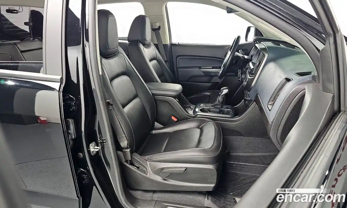 Chevrolet Colorado 2022 3.6 Автомат в Москве № 40081, фото 19