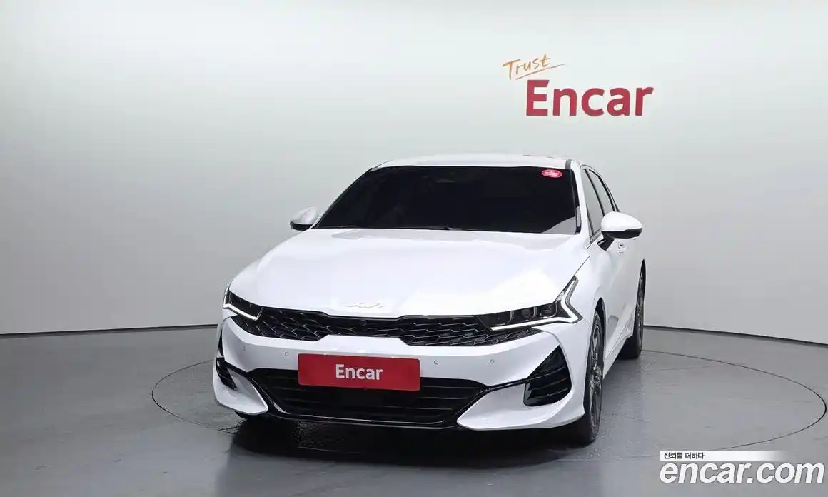 Kia K5 2023 2.0 Автомат в Москве № 418317, фото 3